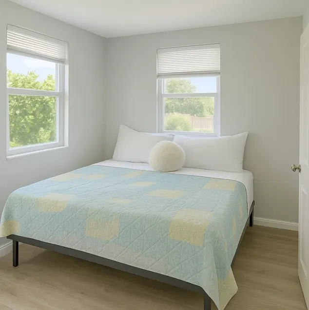 Bright Studio Retreat in Chico - Image 1