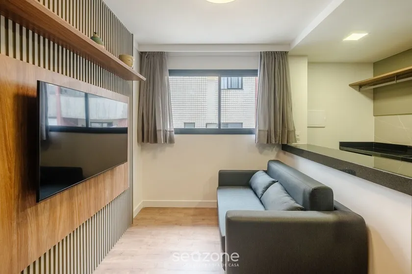 1 Bedroom Apartment 300m from the Beach EEP1102 - Image 1