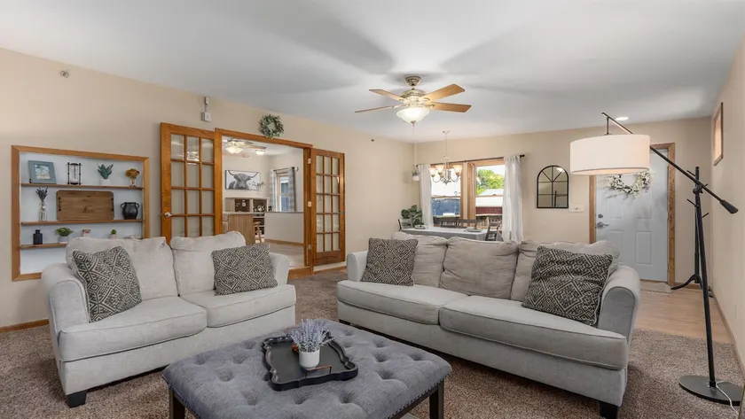 Mist Condo - Cute 1 Bedroom Just 2 Blocks To Beach - Image 1
