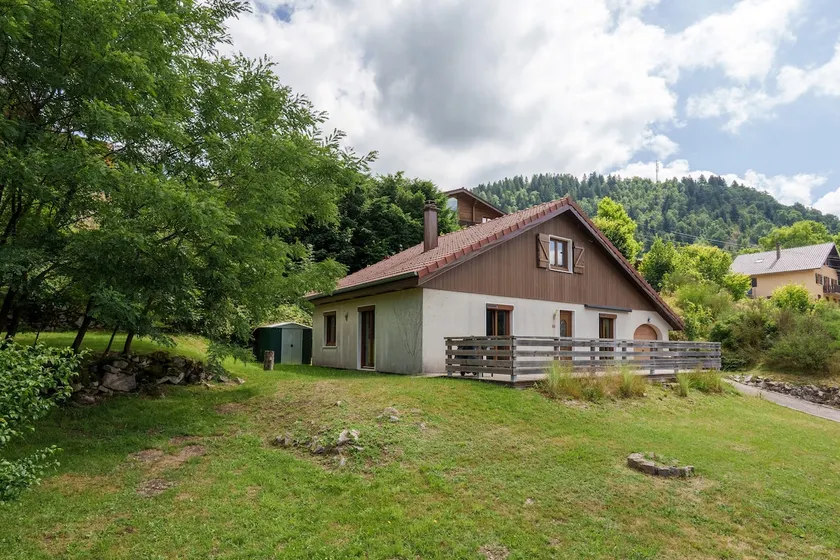 La Bonne Idée - Gîte familial vue montagne - Image 1