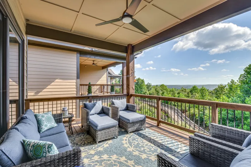 Community Perks: Mountain-view Condo in Toccoa! - Image 1