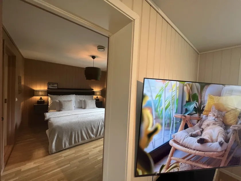 Røstad Apartment - with Kitchen and Free Parking - Image 1