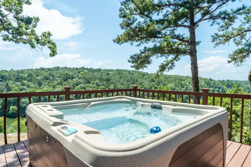 New Hot Tub Judes Peak on Big Piney Creek - Image 1