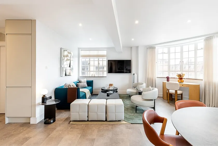 Stylish Apartment in Chelsea - Image 1