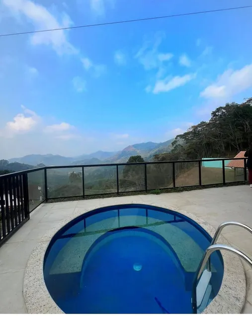 Mountain Getaway - Image 1