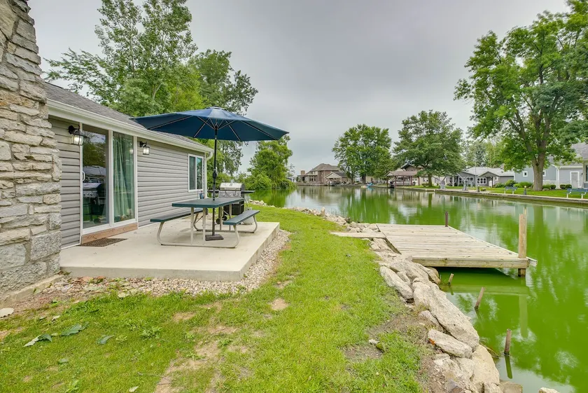 Grand Lake Cabin w/ Private Dock in St Marys! - Image 1