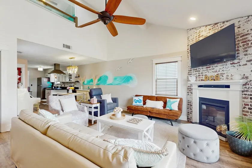 7 Mi to Beach! Panama City Getaway w/ Patio - Image 1
