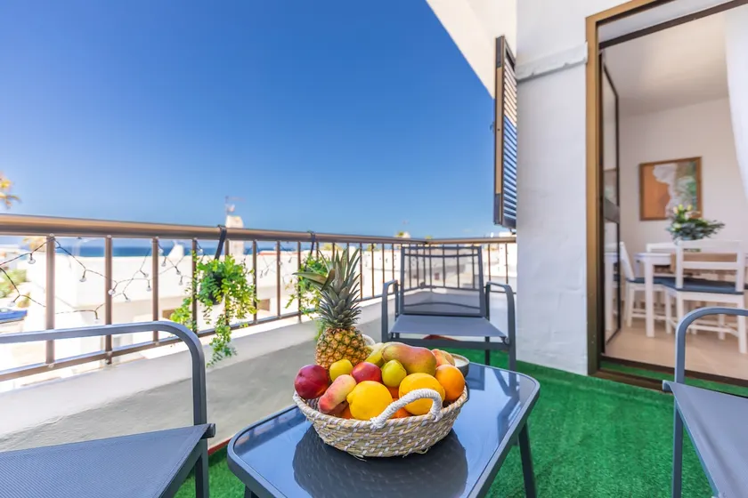 Beach, Pool & Balcony - SimplyTarifa - Image 1