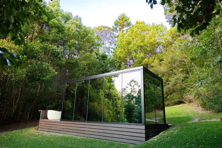 Luxury Mirror Home In Byron Bay - Image 1