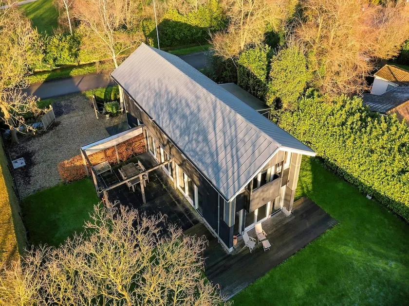 Family House in Grou near Water Sports - Image 1