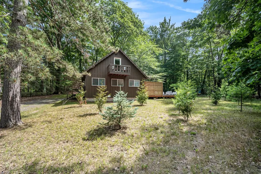 Walnut Chalet - Image 1