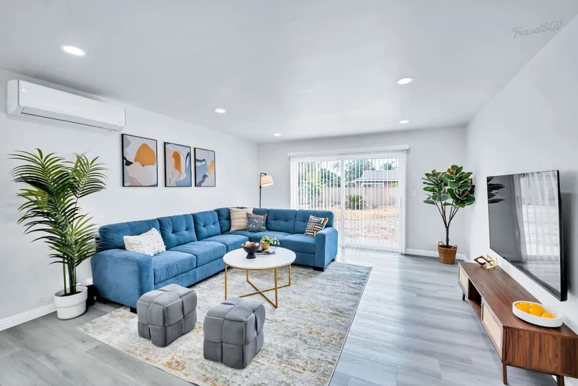4BR Retreat + Parking + Near Shops #TravelSGV - Image 1