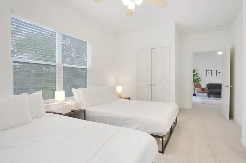 2 bedroom apartment, great for mid term stays - Image 1