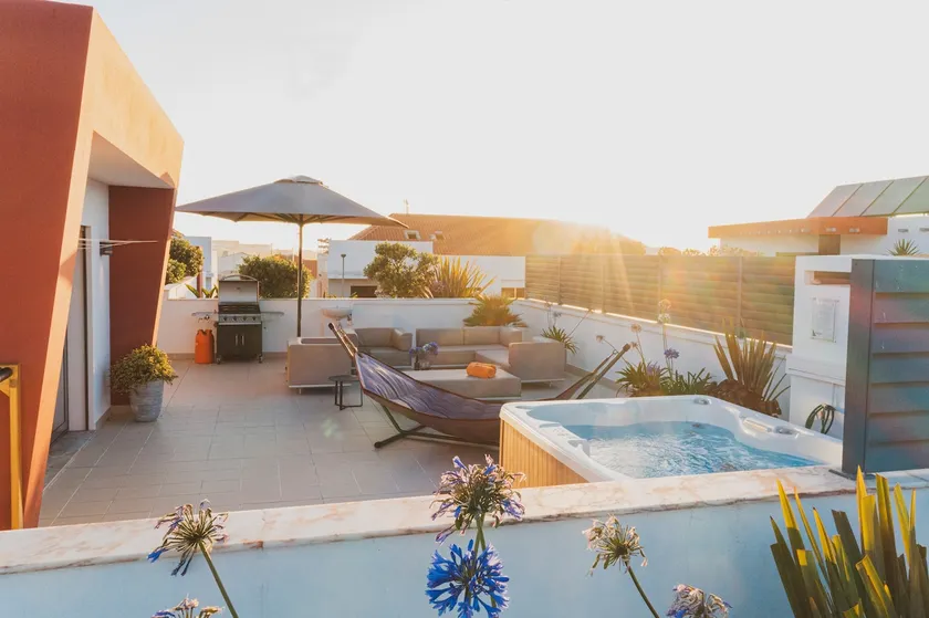 Bica Luxury Penthouse - Image 1