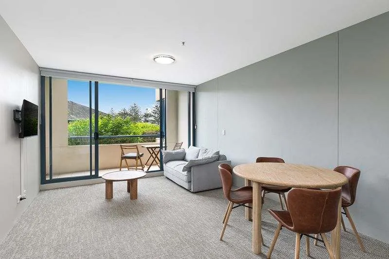 Private Apartment Sur Mer 411 By the Sea Cronulla - Image 1
