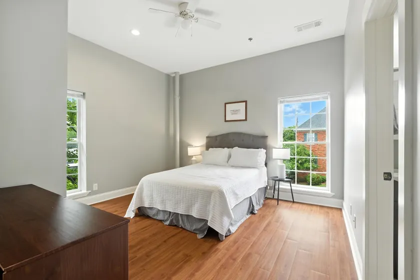 New Listing! Bulldog Borough in Downtown Athens - Image 1