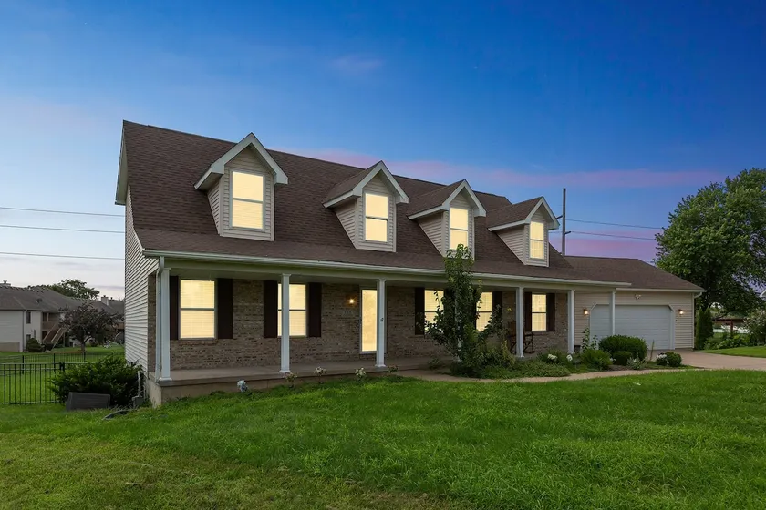 Oglesby Vacation Home 6 Bedroom Home - Image 1