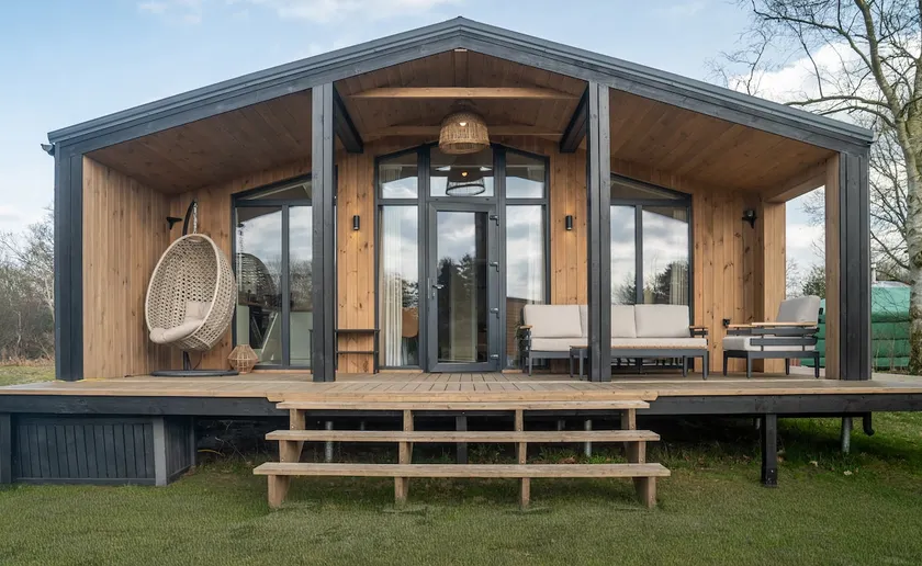 Brand new stylish luxury wooden lodge - Image 1