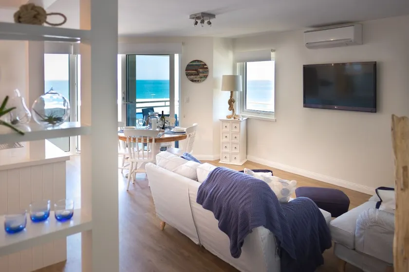 Cottesloe Blue Apartment - Image 1