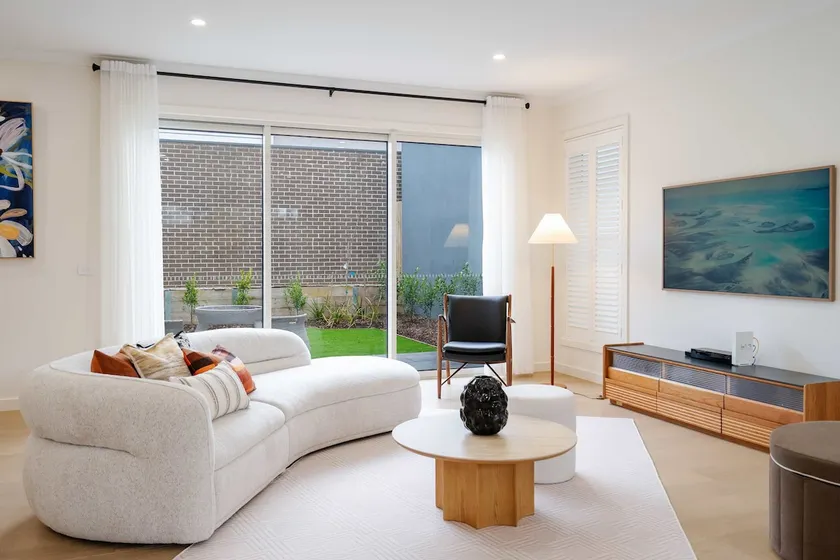 Prestige 4-Bed Luxury Home in Ashburton - Image 1