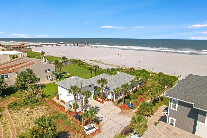 Bailey House - 3 Bedroom Direct Oceanfront home - Image 1