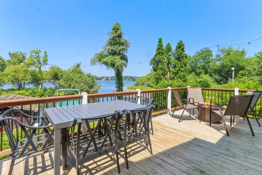 Canoes & Dock: Waterfront Retreat on Lake Beulah! - Image 1