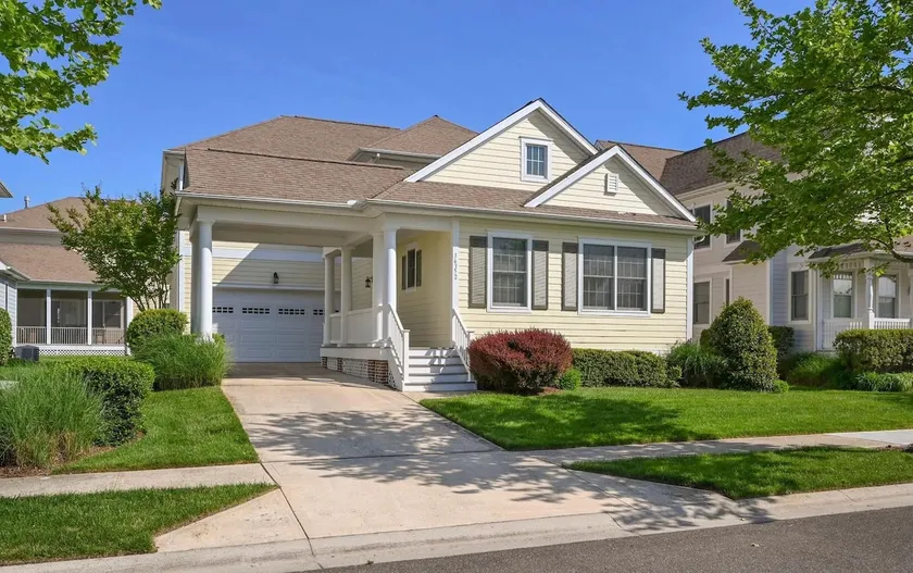 Bayside Home w/ Pool, Golf & Beach Shuttle - Image 1