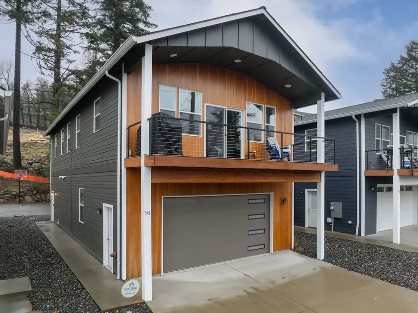 Modern 3BR/2.5BA | Cascade Views | Trails - Image 1