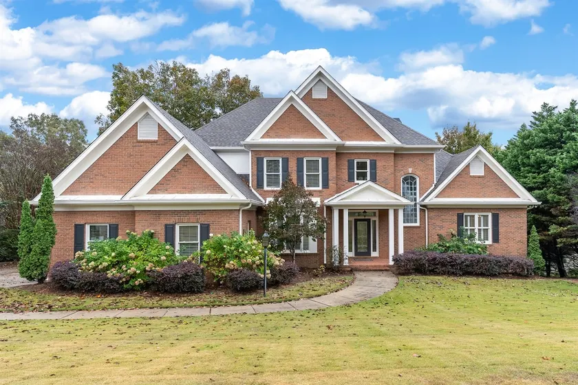 Oxmoor Retreat — RTJ Oxmoor Valley - Image 1