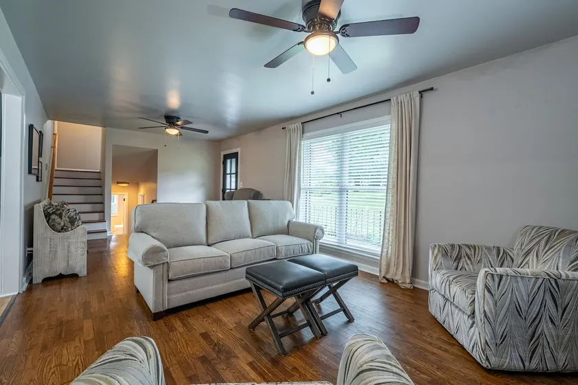 Comfort & Space in Prime Cartersville Spot - Image 1