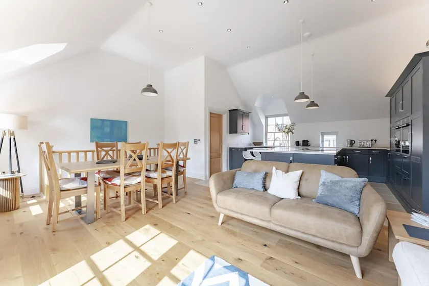The Sandpiper - Norfolk Cottage Agency - Image 1