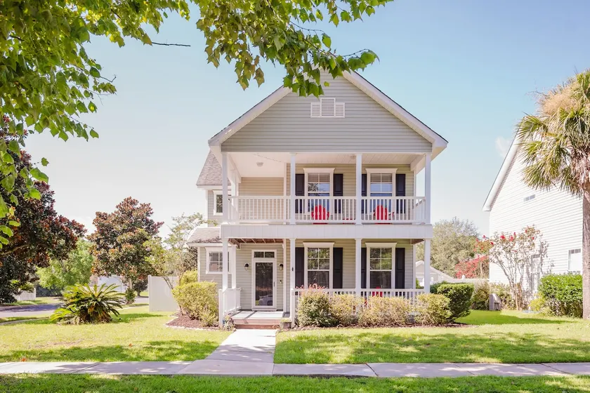 Bluffton Magnolia House - Charming Home in the Heart of Old Town Bluffton - Image 1