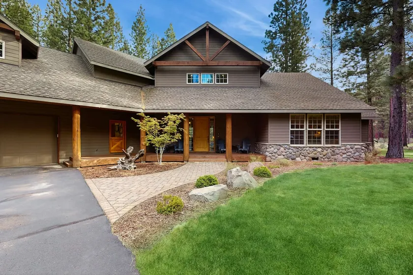 4BR | Pool | Hot Tub | Sauna | Fireplace - Image 1