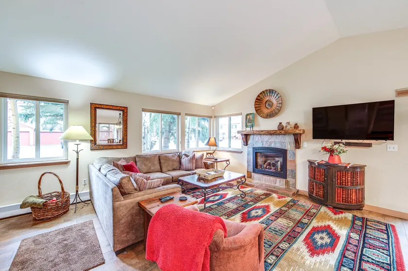 Walk to Ski Shuttle: Dtwn Frisco Gem w/ Fireplace! - Image 1