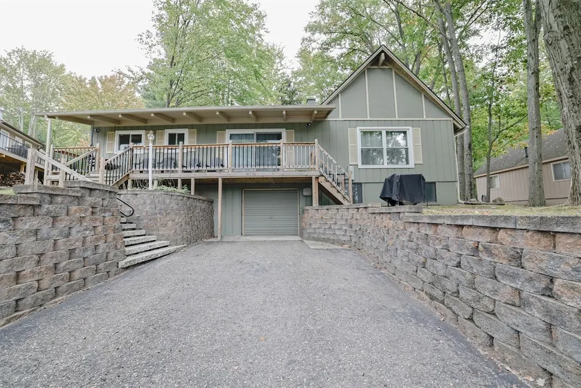 Lake Access | Firepit, Fireplace, Dock & Views - Image 1