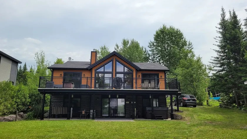 Spa & Nature Waterfront - Le Chalet Le Shack - Image 1