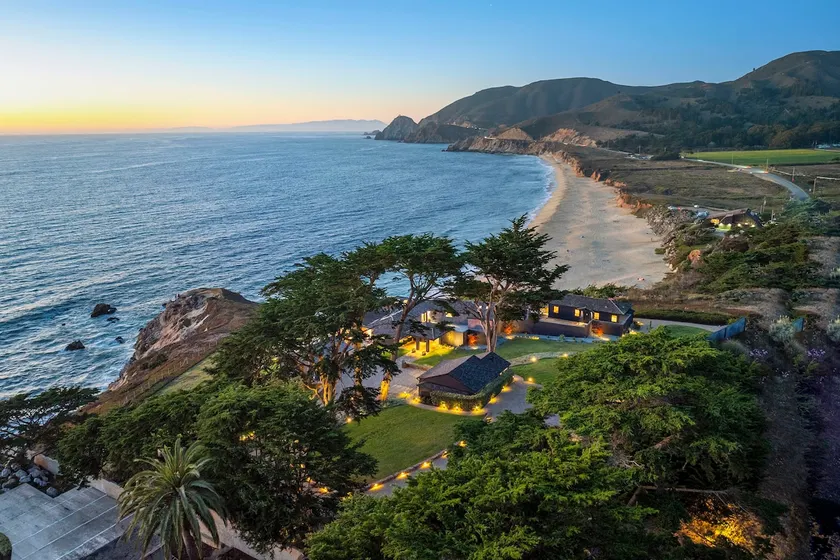 Distinguished Oceanfront Point Estate with Iconic Beach Mountain Vistas - Image 1