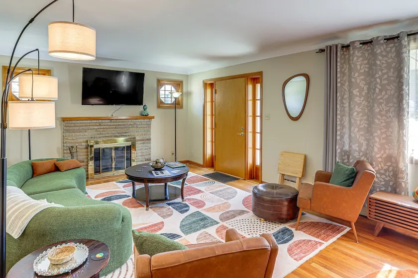 < 1 Mi to Dtwn Tiffin: Home w/ Outdoor Space! - Image 1