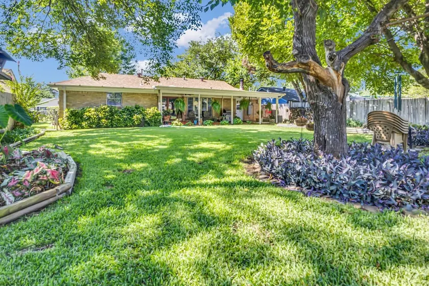 The Garden View | Near DFW Airport & AT&T stadium - Image 1