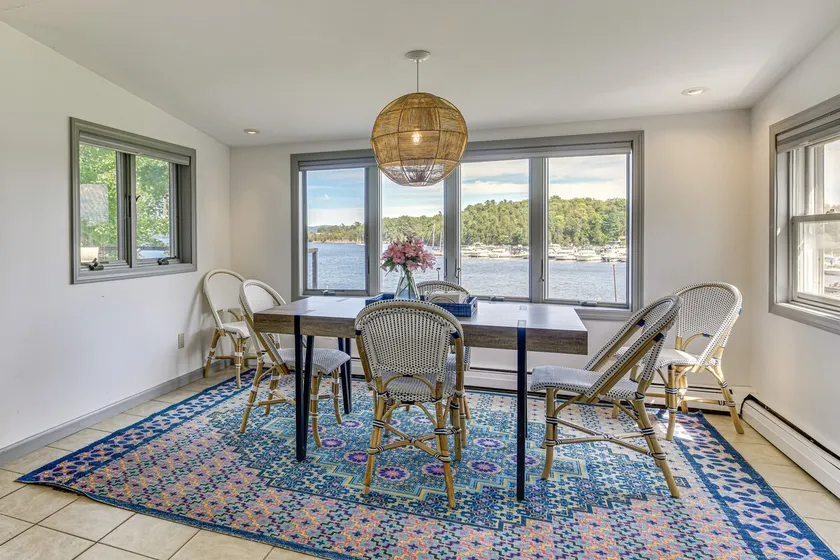 Swim, Boat & Explore! Lake Champlain Retreat! - Image 1