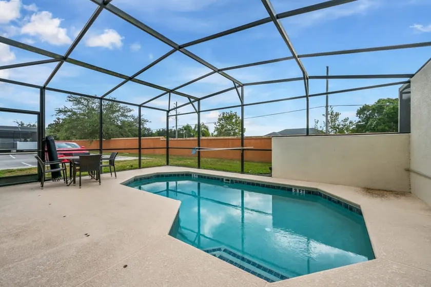 Remodeled Gem - Comfort & Location - Image 1