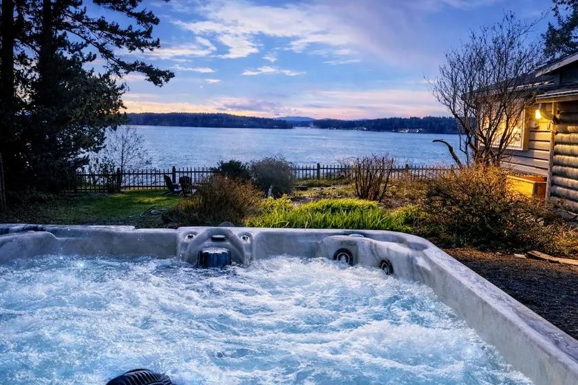 The Hygge Hideaway with Guest House & Hot Tub - Image 1