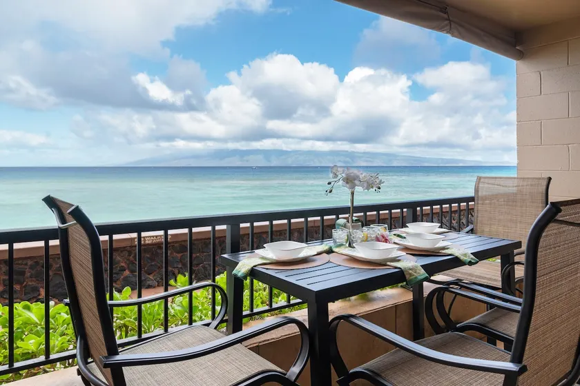 Maui Kai 804 Oceanfront 1 BD 1Ba condo - Image 1