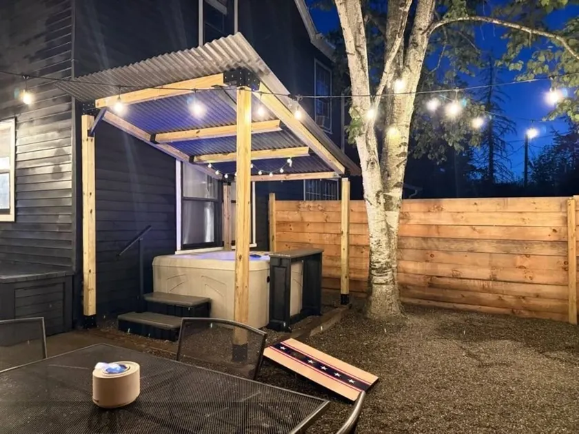 2 Fun Homes - Image 1