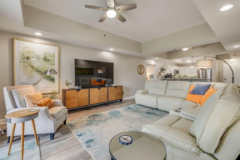 “New” Speedway Skyview: ModernTracksideStay, 3BR - Image 1
