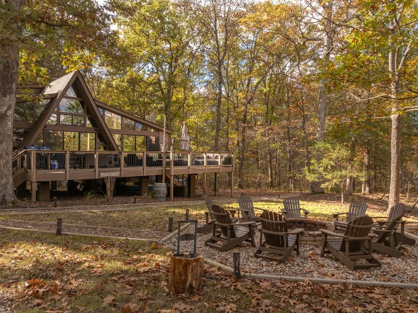 The Rustic at Hummingbird Hollow by Innsbrook - Image 1