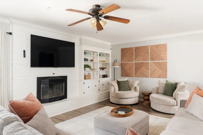 Updated home by OC with 2 King Beds and Hot Tub - Image 1