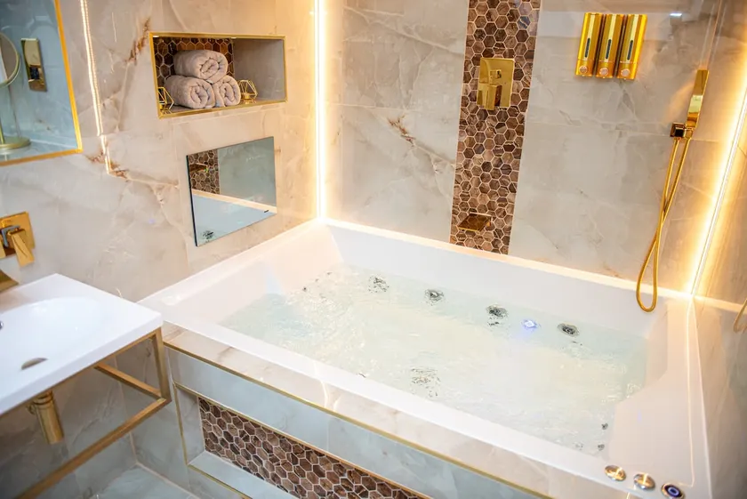 Velmora Apartments - The Sensual Retreat - Image 1