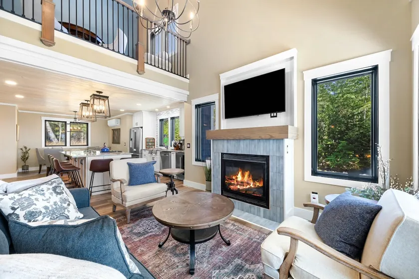 Lumen Bay House-Ocean Pure - Image 1