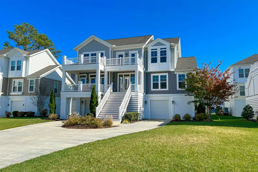 Resort Living in Bethany with AC & a Pool & more - Image 1